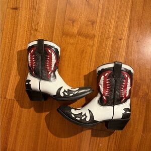 MEXICANA Black and White Ankle Boots with Red Accents